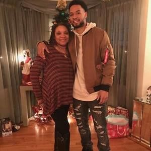 Meet your Posher, Brandon